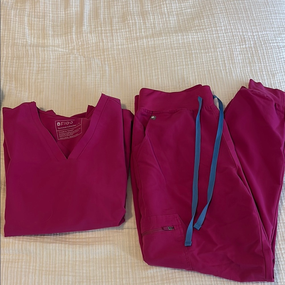 LIKE NEW Figs Scrubs Limited edition raspberry sorbet top and high waist joggers